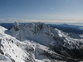 17_Dalla cresta si apre il panorama sul Poris